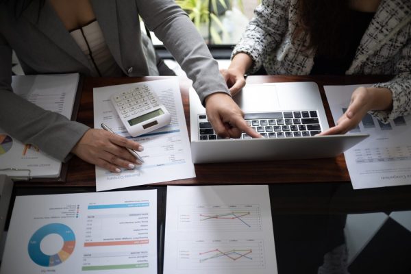 businesswoman-entrepreneur-accountant-working-on-2023-11-27-05-19-40-utc