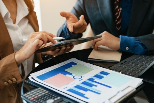 QuickBooks automation Automate Accounts receivable and payable processes with QuickBooks automation