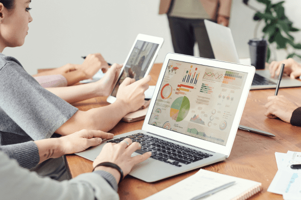 E-commerce-financial-data